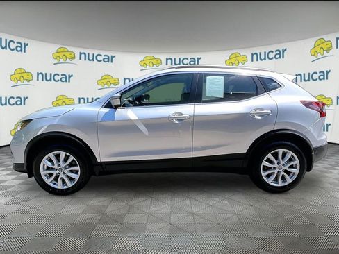 Used 2022 Nissan Rogue Sport SV w/ Technology Package AWD/4WD image 4