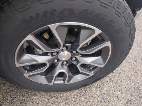 Used 2022 Chevrolet Silverado 1500 LT image 5