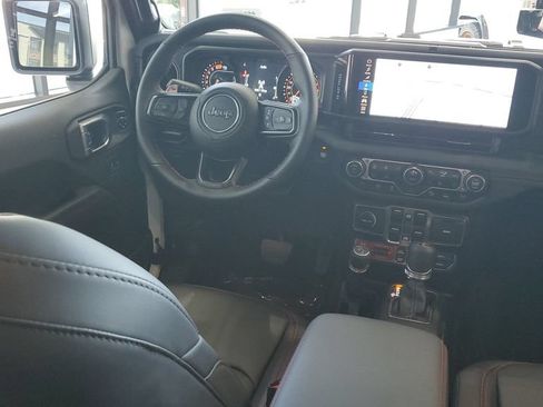 New 2026 Jeep Wrangler Unlimited Rubicon 392 w/ Quick Order Package 27X Moab AWD/4WD image 13