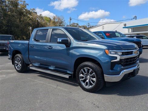 Certified 2024 Chevrolet Silverado 1500 LT image 2