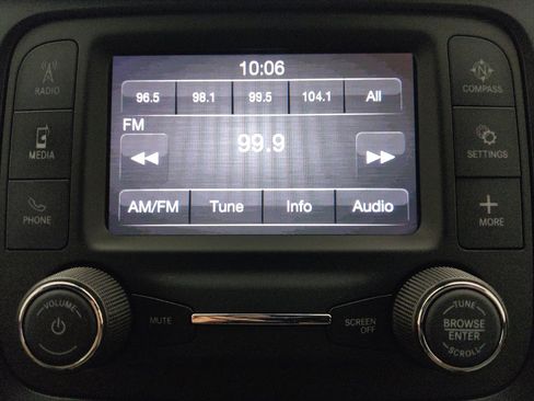Used 2021 RAM 1500 Big Horn AWD/4WD image 25