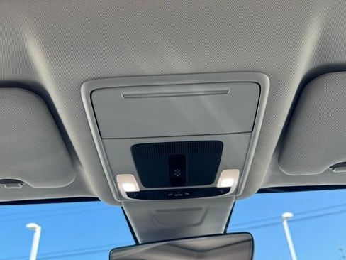 Used 2026 Honda CR-V EX-L image 19