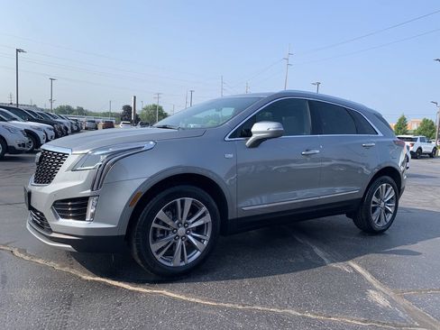 Used 2024 Cadillac XT5 Premium Luxury image 5