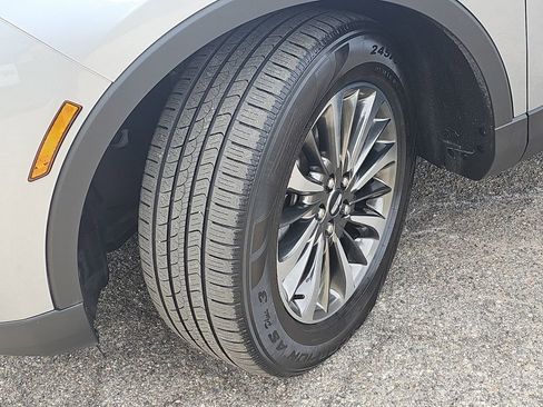 Used 2021 Lincoln Nautilus AWD w/ Equipment Group 101A image 38