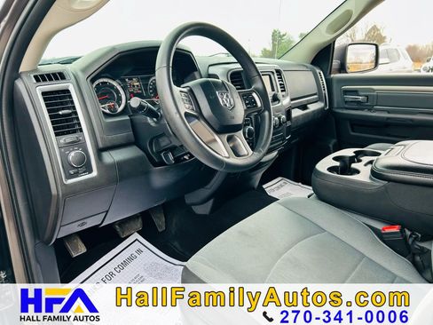 Used 2021 RAM 1500 Classic SLT AWD/4WD image 13