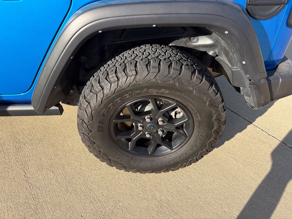 Used 2024 Jeep Wrangler Unlimited AWD/4WD image 24
