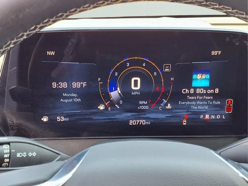 Used 2024 Chevrolet Traverse LS FWD image 18