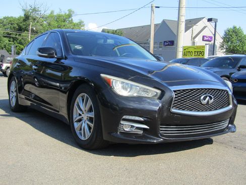 Used 2014 INFINITI Q50 Premium w/ All Weather Package RWD image 1