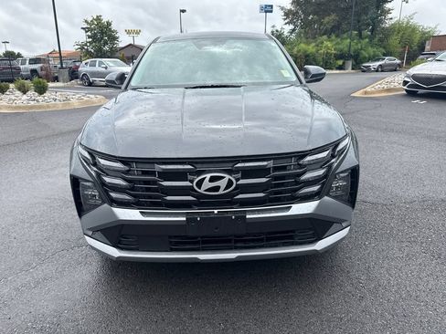 Used 2026 Hyundai Tucson SE FWD image 2