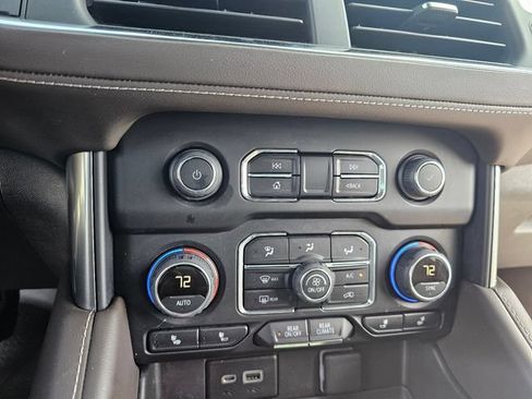 Used 2022 Chevrolet Tahoe LT w/ Luxury Package RWD image 26