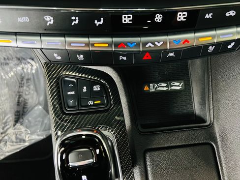 Used 2022 Cadillac CT5 Sport w/ Climate Package image 19