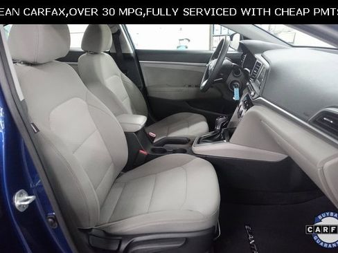 Used 2019 Hyundai Elantra SE image 24