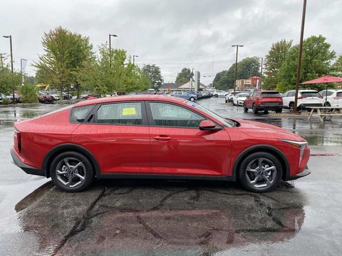 Used 2025 Kia K4 FWD image 6