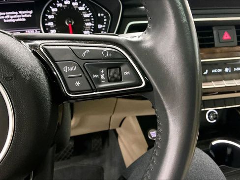 Used 2019 Audi A4 2.0T Premium w/ Convenience Package image 18