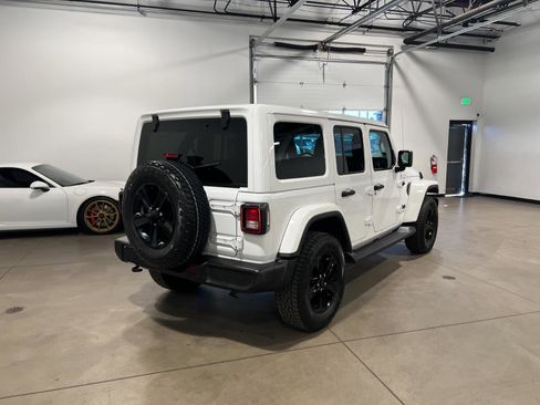 Used 2021 Jeep Wrangler Unlimited Sahara image 3