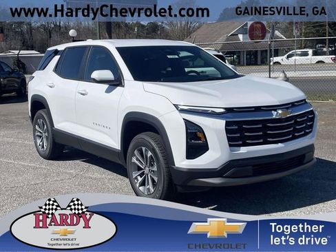 New 2026 Chevrolet Equinox LT w/ Convenience Package II image 1