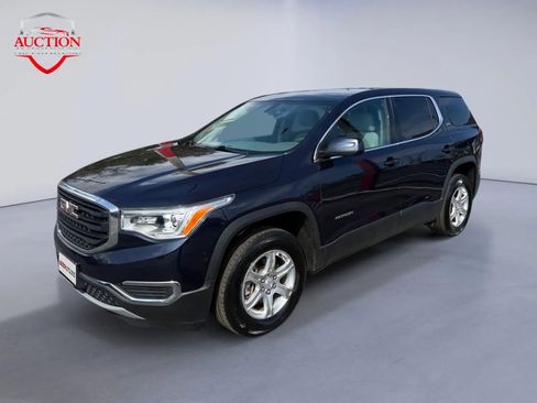 Used 2017 GMC Acadia SLE image 1