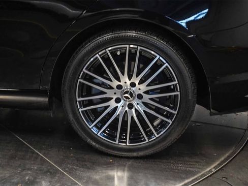 Used 2023 Mercedes-Benz C 300 Sedan image 10