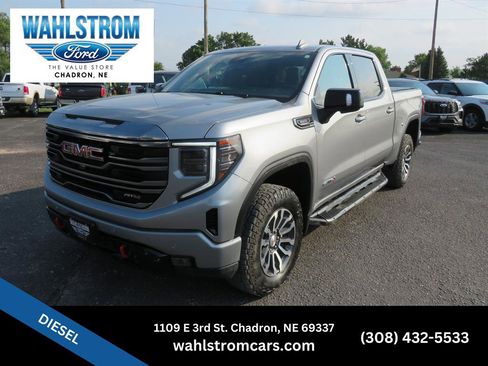 Used 2023 GMC Sierra 1500 AT4 w/ AT4 Premium Package image 1