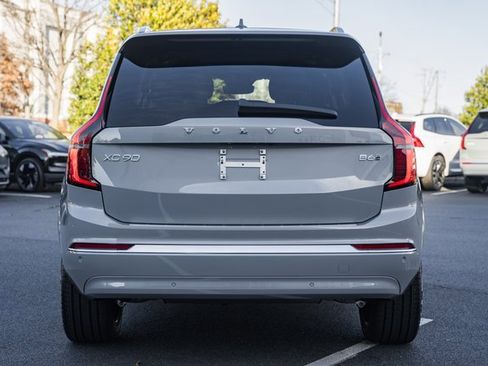 New 2026 Volvo XC90 B6 Plus image 5