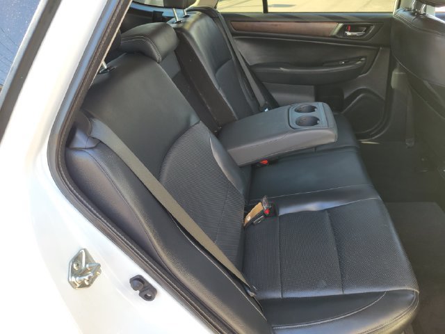 Used 2016 Subaru Outback 3.6R Limited AWD/4WD image 24