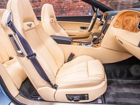 Used 2011 Bentley Continental GTC image 28