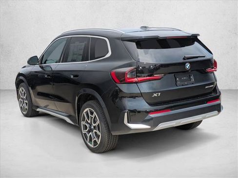 New 2026 BMW X1 xDrive28i AWD/4WD image 9