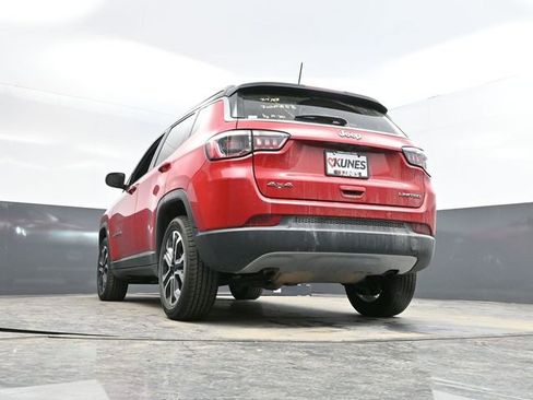 Used 2024 Jeep Compass Limited image 47