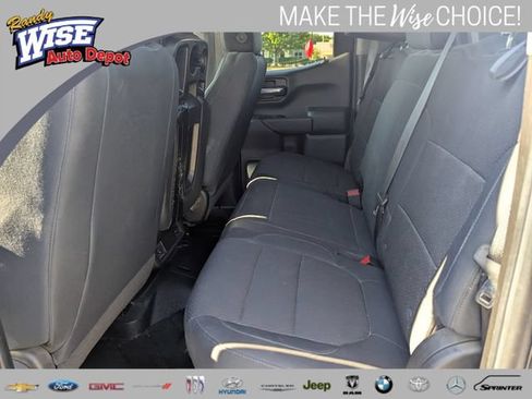 Used 2019 Chevrolet Silverado 1500 Custom w/ Custom Value Package AWD/4WD image 17