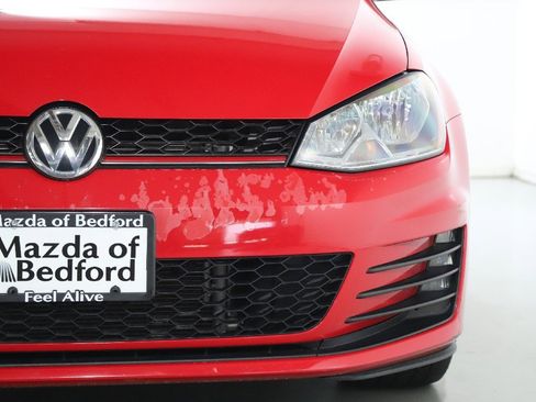 Used 2015 Volkswagen GTI SE image 7
