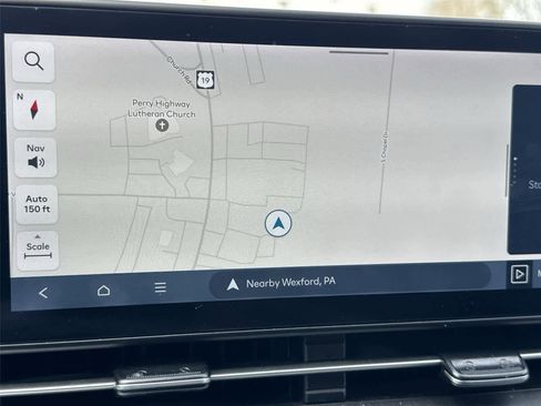 Used 2024 Hyundai Kona Limited image 14