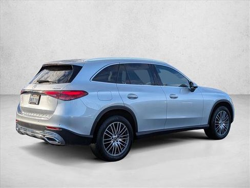 Certified 2024 Mercedes-Benz GLC 300 4MATIC image 5