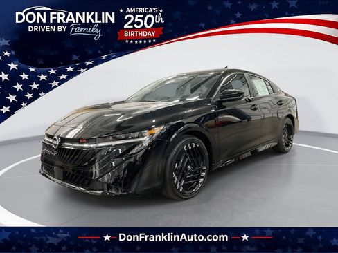 Used 2026 Nissan Sentra SR w/ SR All Weather Package FWD image 1