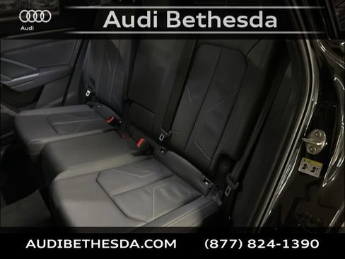 Certified 2025 Audi Q3 2.0T Premium w/ Convenience Package image 26