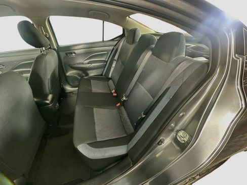 Used 2025 Nissan Versa SV FWD image 27