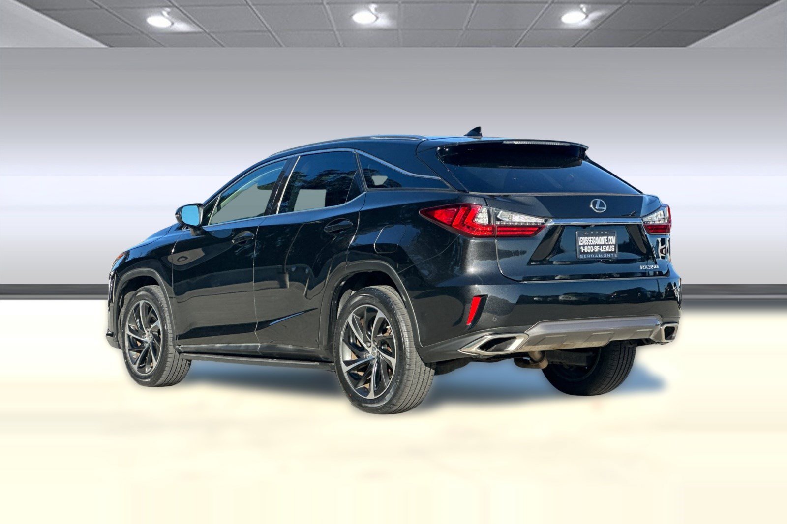 Used 2017 Lexus RX 350 FWD w/ Luxury Package image 3