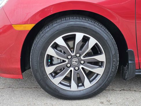 Used 2023 Honda Odyssey EX-L image 9