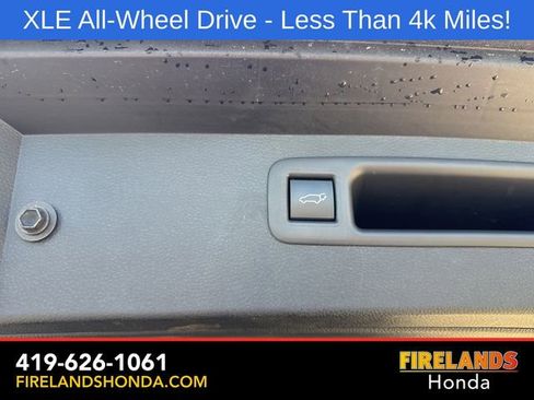 Used 2026 Toyota Highlander XLE AWD/4WD image 40
