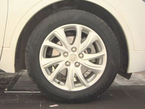 Used 2020 Buick Envision FWD image 16