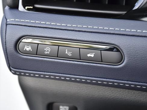 New 2026 INFINITI QX80 4WD w/ Sport Exterior Package image 22