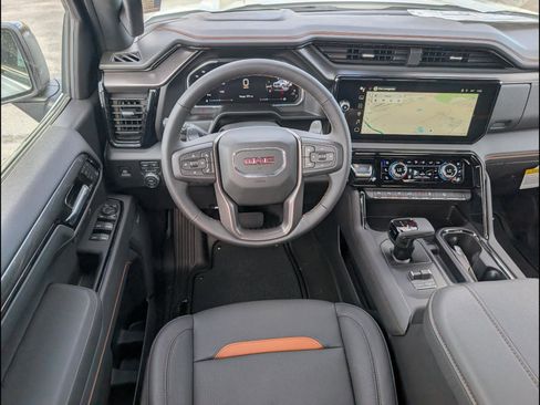 New 2026 GMC Sierra 1500 AT4 w/ AT4 Premium Package AWD/4WD image 10