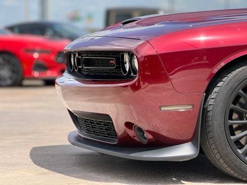 Used 2021 Dodge Challenger R/T Scat Pack RWD image 10