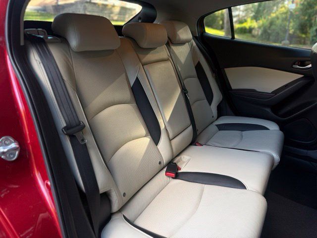 Used 2014 MAZDA MAZDA3 s Grand Touring FWD image 34