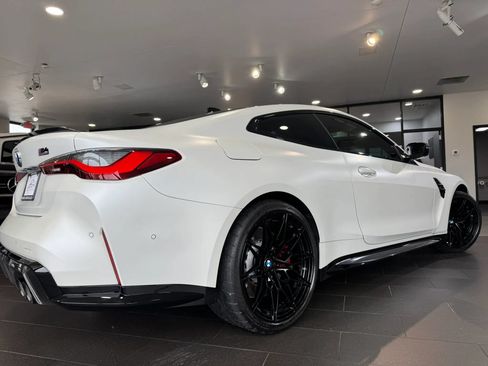 Used 2021 BMW M4 Competition w/ M Carbon Exterior Package RWD image 4