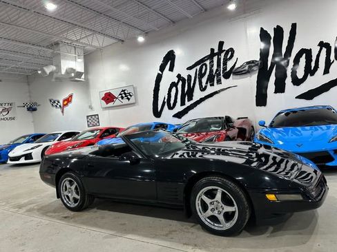 Used 1993 Chevrolet Corvette Convertible image 26