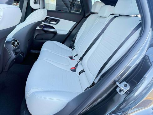 New 2026 Mercedes-Benz GLC 300 image 7