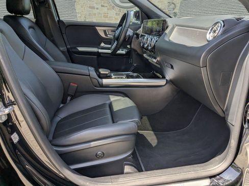 Used 2023 Mercedes-Benz GLA 250 image 21