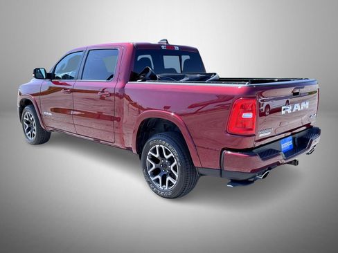 Used 2025 RAM 1500 Laramie w/ Sport Appearance Package AWD/4WD image 7