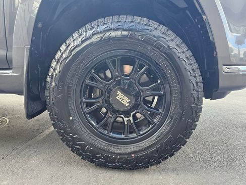 Used 2019 Toyota 4Runner Limited AWD/4WD image 9