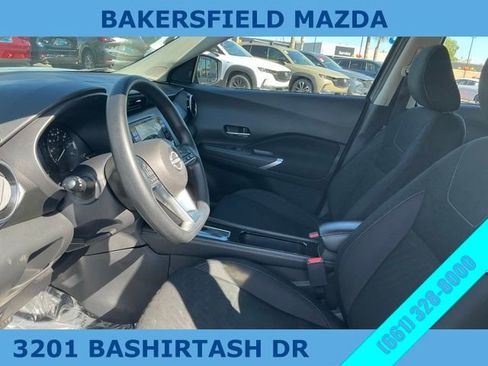 Used 2023 Nissan Kicks SV image 13